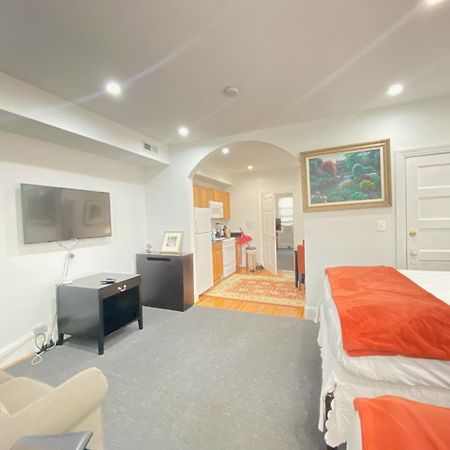Gorgeous Refurbished 1Bdrm And 1Den Home 华盛顿哥伦比亚 外观 照片