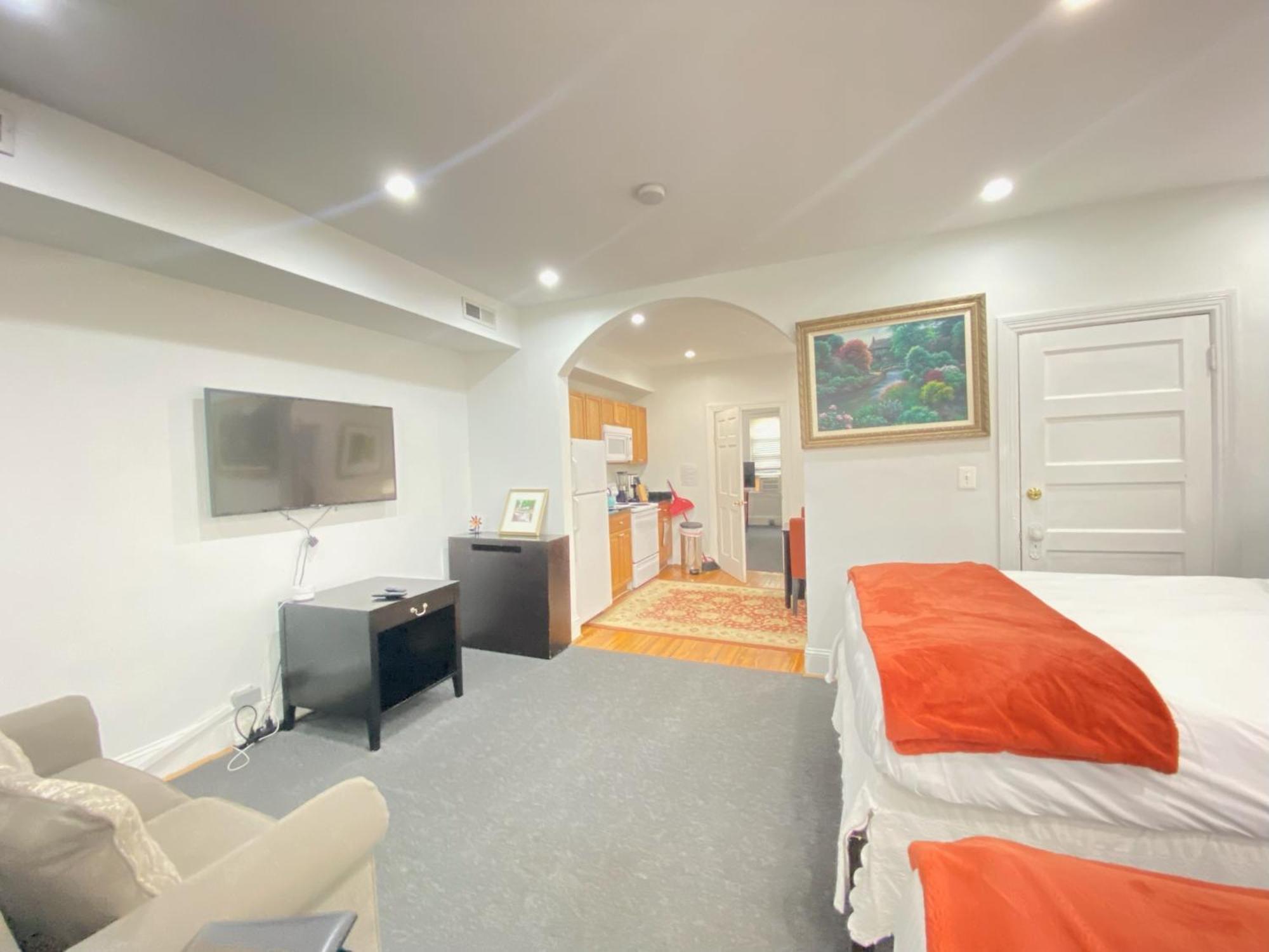Gorgeous Refurbished 1Bdrm And 1Den Home 华盛顿哥伦比亚 外观 照片